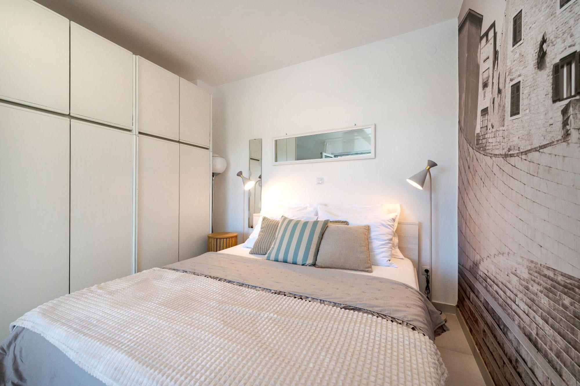 Ojra New Apartment With Seaview 希贝尼克 外观 照片